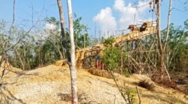 Aktivitas Tambang Emas Ilegal Tepat dibelakang SPBU Desa Logas Kec.Singingi Hilir Kuansing Riau (Dok.Karumun to day)