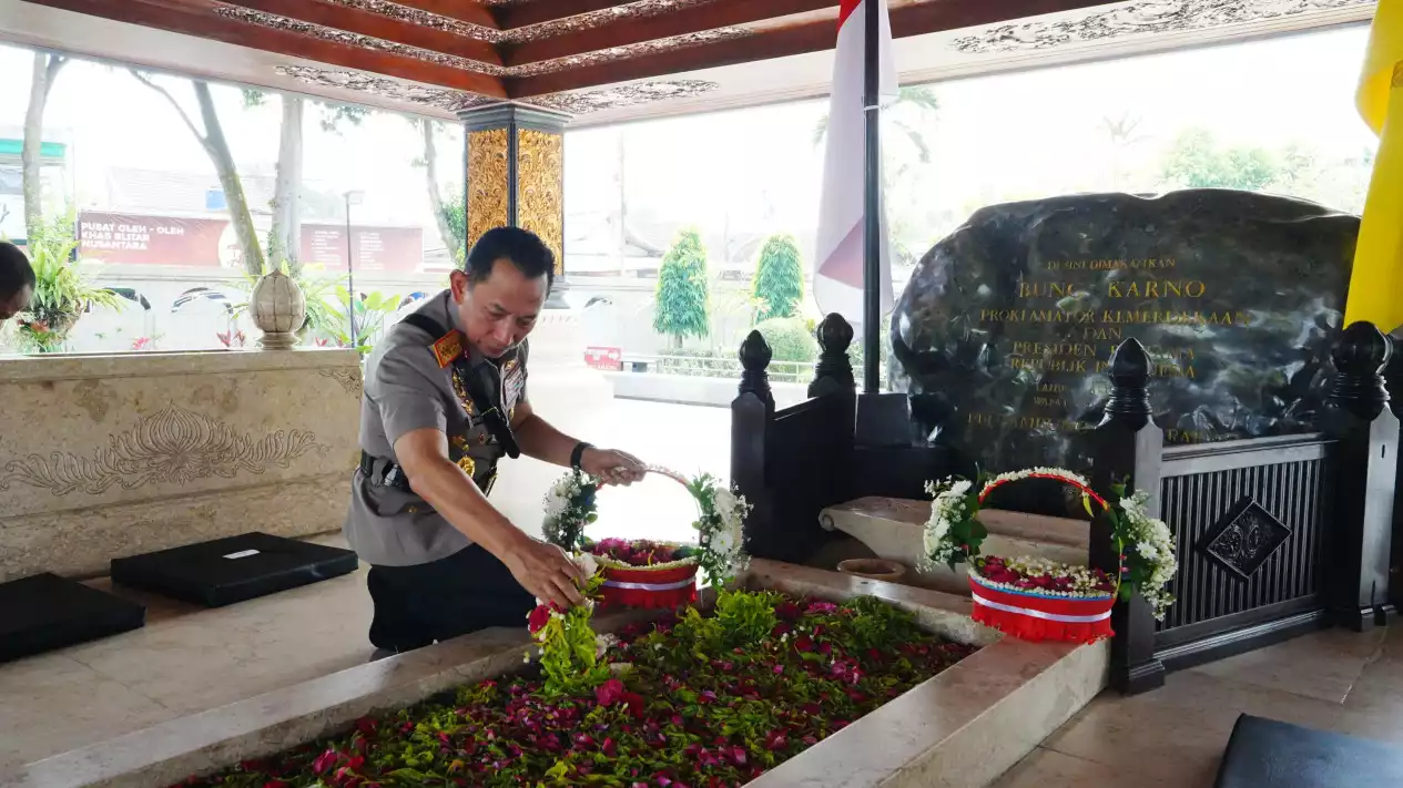 Jejak Sang Proklamator di Tengah Tantangan Zaman