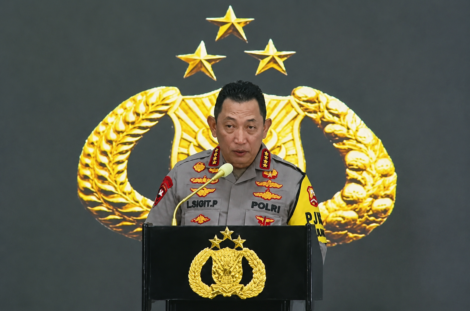 Gerbang Baru di Tubuh Polri Gerbang Baru di Tubuh Polri