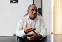 Anggota DPRD Maluku Husein Rumadan meminta pemerintah segera merealisasikan pembangunan Jembatan Wai Bobot di Kabupaten Seram Bagian Timur guna mengatasi persoalan warga yang kerap terisolasi saat banjir.(sumber foto: TribunAmbon.com)