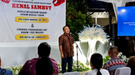 Bupati Seram Bagian Timur menekankan pentingnya sinergi antara pemerintah daerah, kejaksaan, dan TNI dalam mengawal pembangunan agar berjalan transparan, akuntabel, dan sesuai aturan hukum.(sumber Foto : TribunMaluku.com)