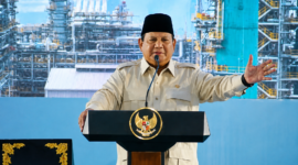 Presiden Prabowo Subianto meresmikan RSUD KH Muhammad Thohir di Krui, Lampung, untuk memperkuat layanan kesehatan dan memperluas akses masyarakat terhadap fasilitas medis yang lebih memadai.(sumber Foto : cnnindonesia.com)