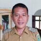 Sangadi (Kepala Desa) Toruakat Tomi Mokobela