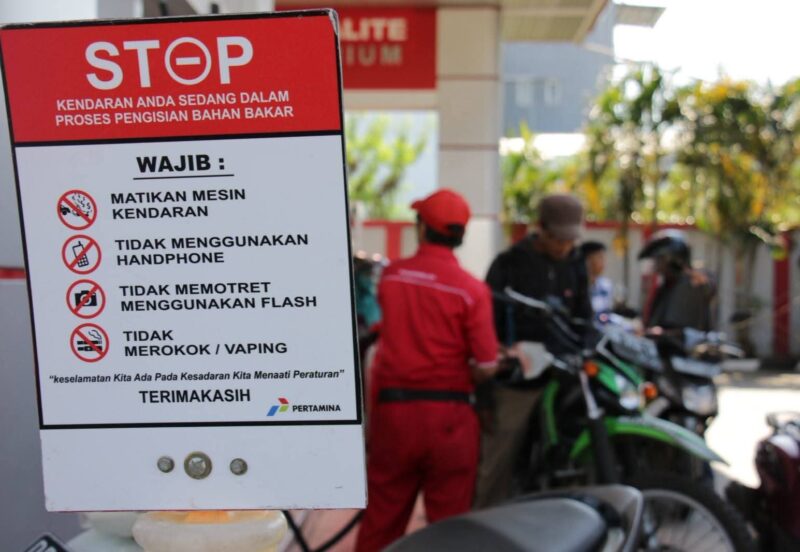 Ilustrasi: Pengisian BBM di SPBU (foto: istimewa)