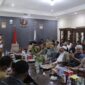 Satu hati: Panitia pemekaran dan pemerintah dari lima daerah wilayah BMR, melakukan pertemuan, bersinergi untuk mewujudkan Provinsi Bolaang Mongondow Raya