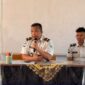 Kasubsi Peltah Rutan Kelas IIB Kotamobagu, Busen SH, saat memberikan edukasi tentang hukum dan kriminal (foto: istimewa)